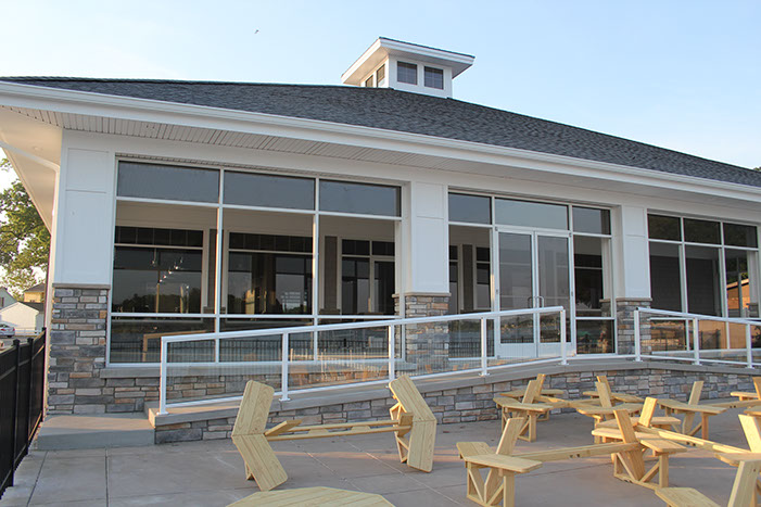 A photograph of the glass work at Eagle pointe Bar and Grill